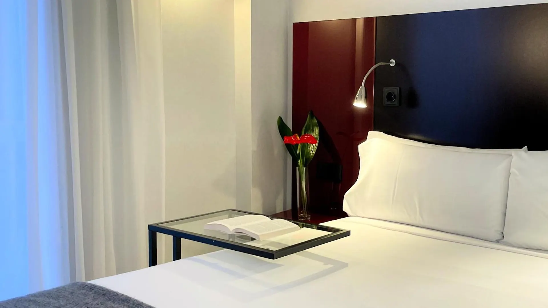 Sm Hotel Sant Antoni Barcelona Spain